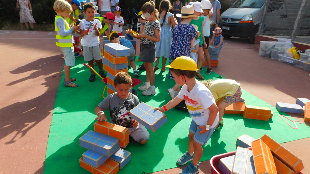 Stanislas Cannes Fin D Annee La Kermesse De L Ecole